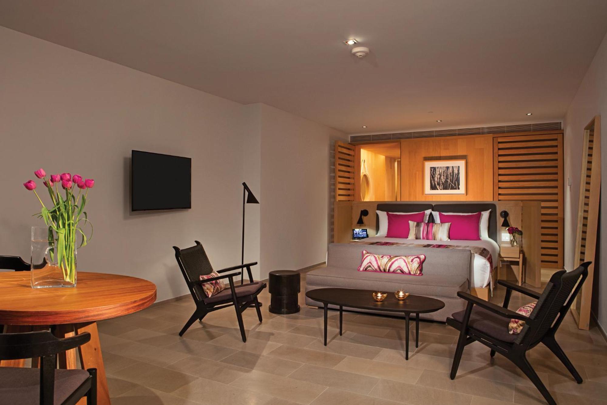 Breathless - Adults Only Resort 5*