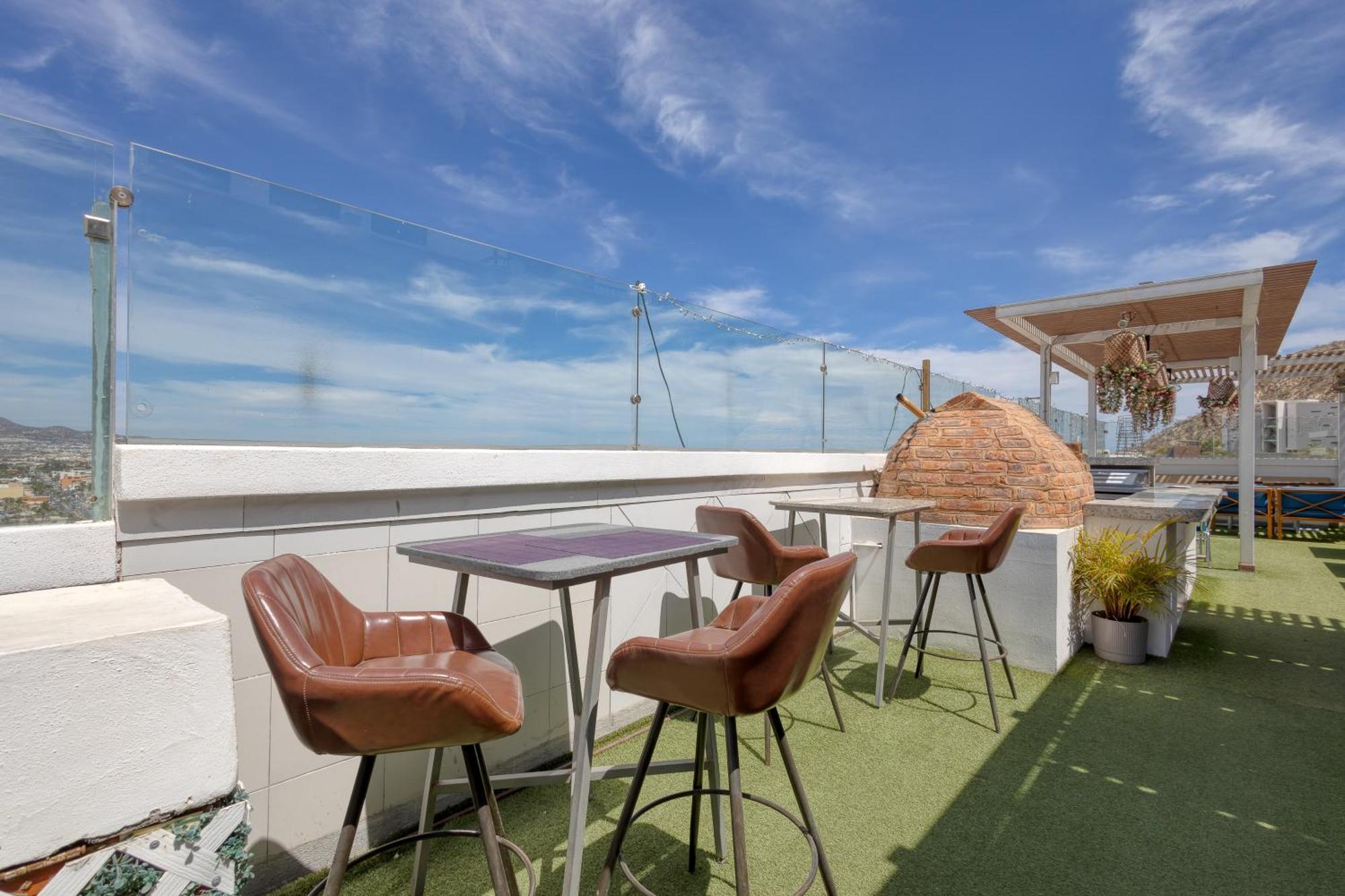 Cabo Cove 408 A Aparthotel *