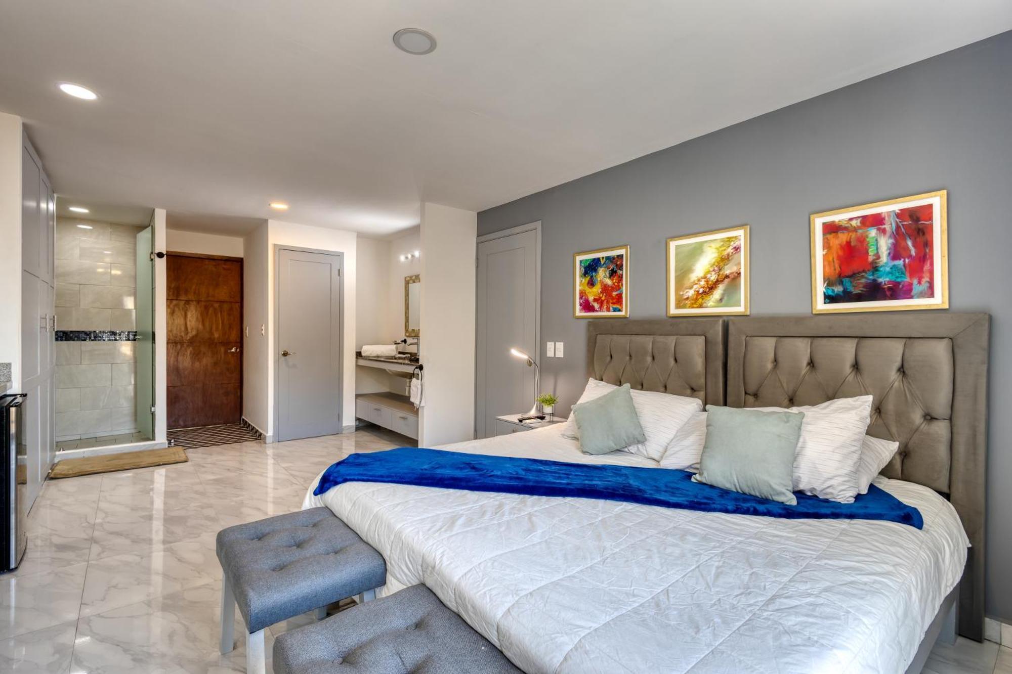 Cabo Cove 408