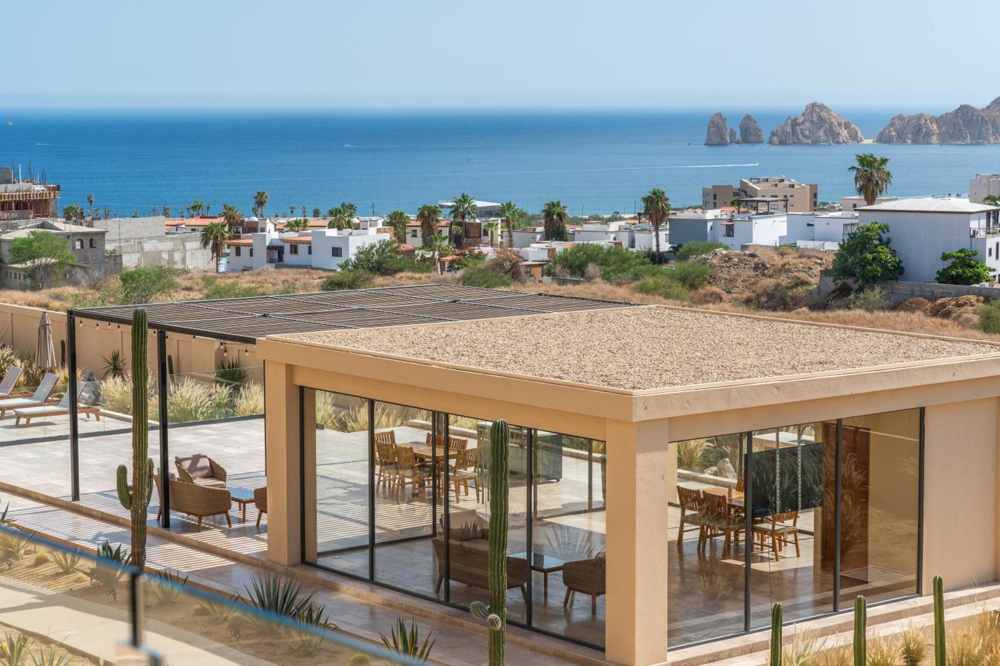 Mistiq Cabos