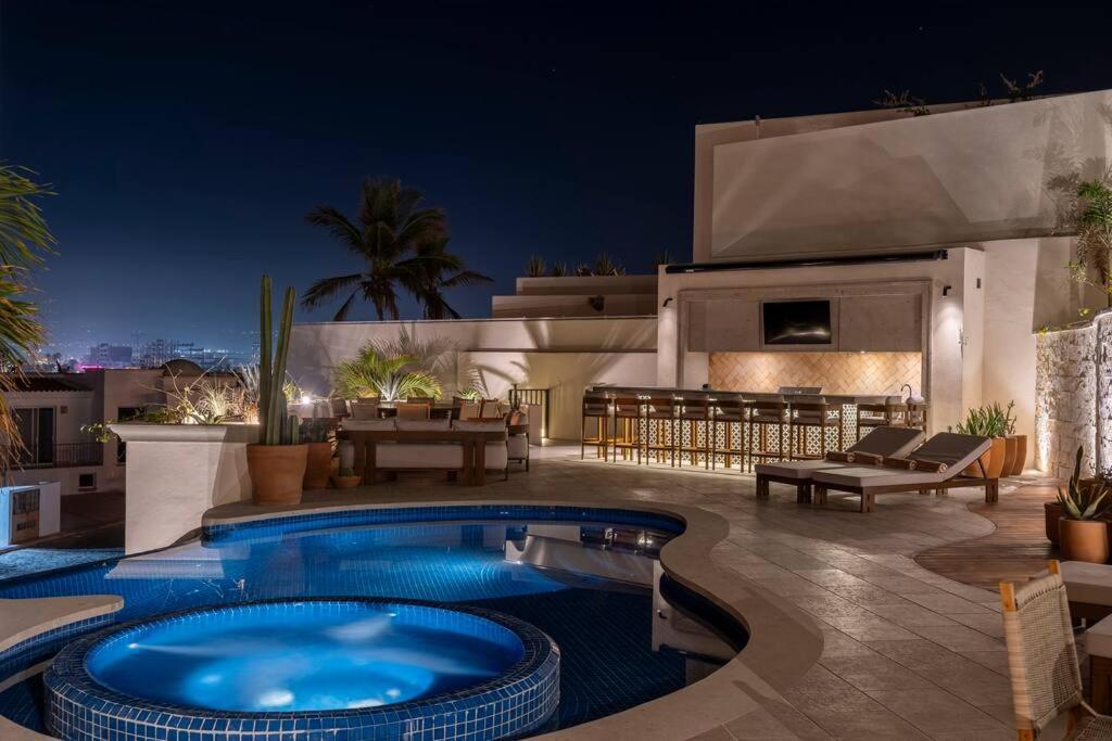 Casa La Pinata 7br - Concierge And Maid Included *