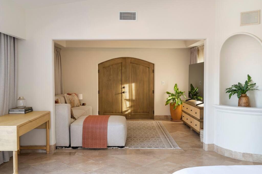 Villa Casa La Pinata 7br - Concierge And Maid Included *