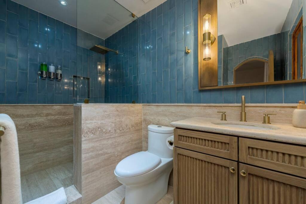 Casa La Pinata 7br - Concierge And Maid Included Villa