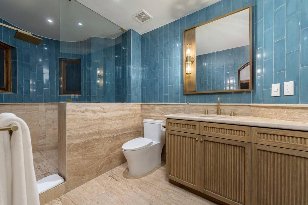 Casa La Pinata 7br - Concierge And Maid Included Villa