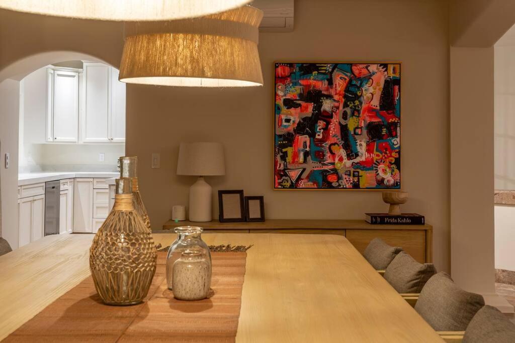 Casa La Pinata 7br - Concierge And Maid Included Villa