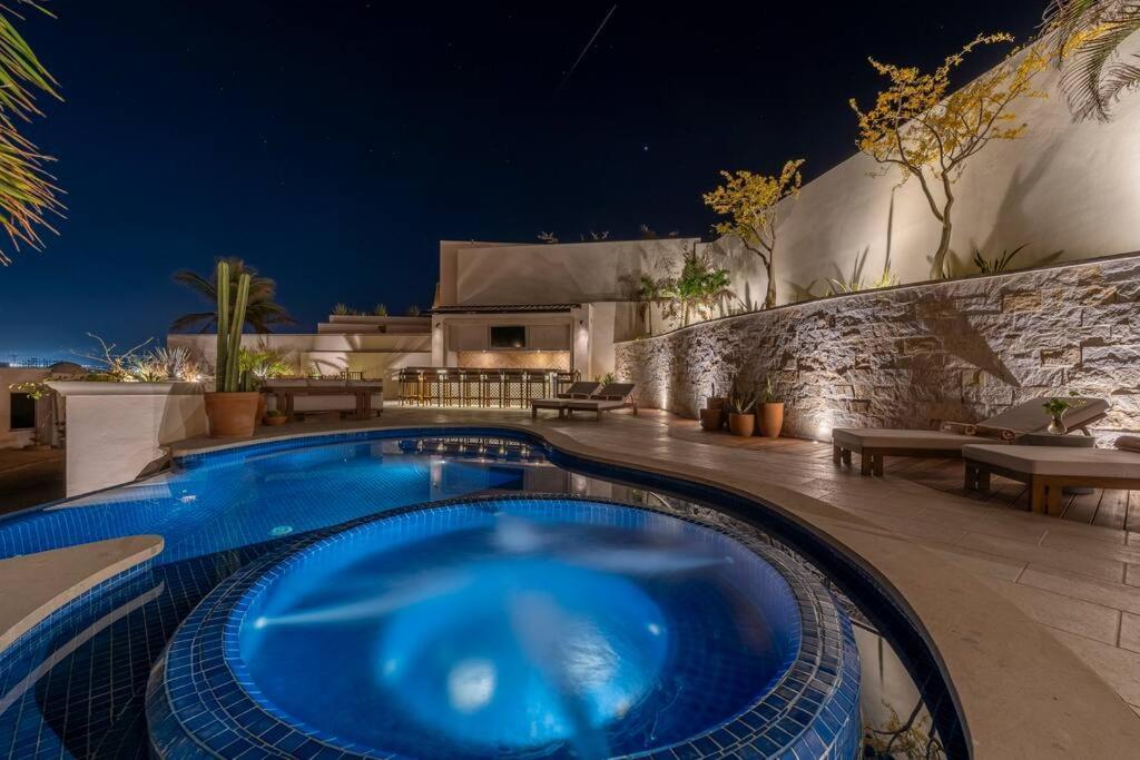 Casa La Pinata 7br - Concierge And Maid Included Villa Cabo San Lucas