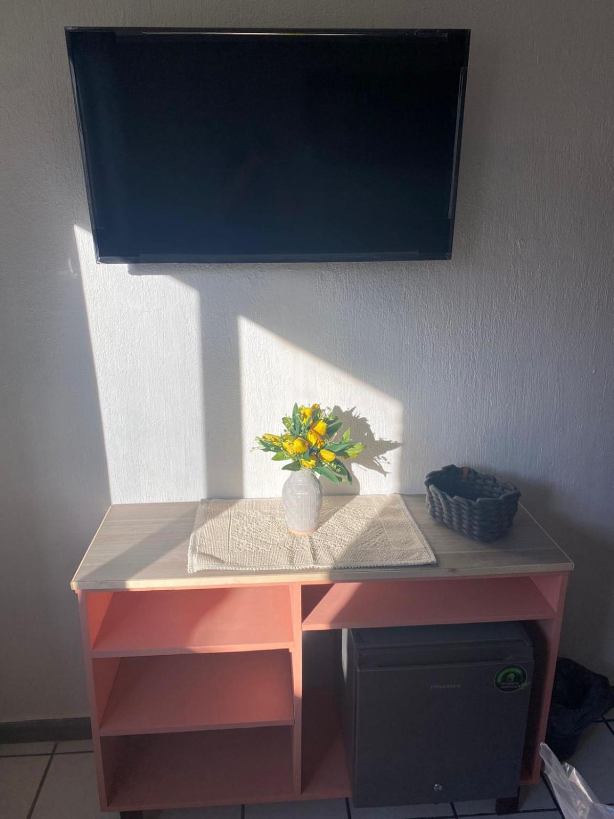 Casa Dei Girasoli Bed & Breakfast Cabo San Lucas