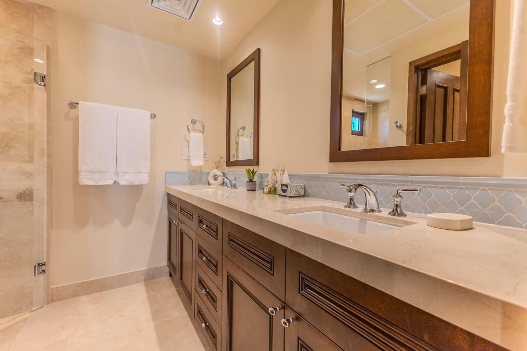 Luxe Retreat At Rancho San Lucas * Cabo San Lucas