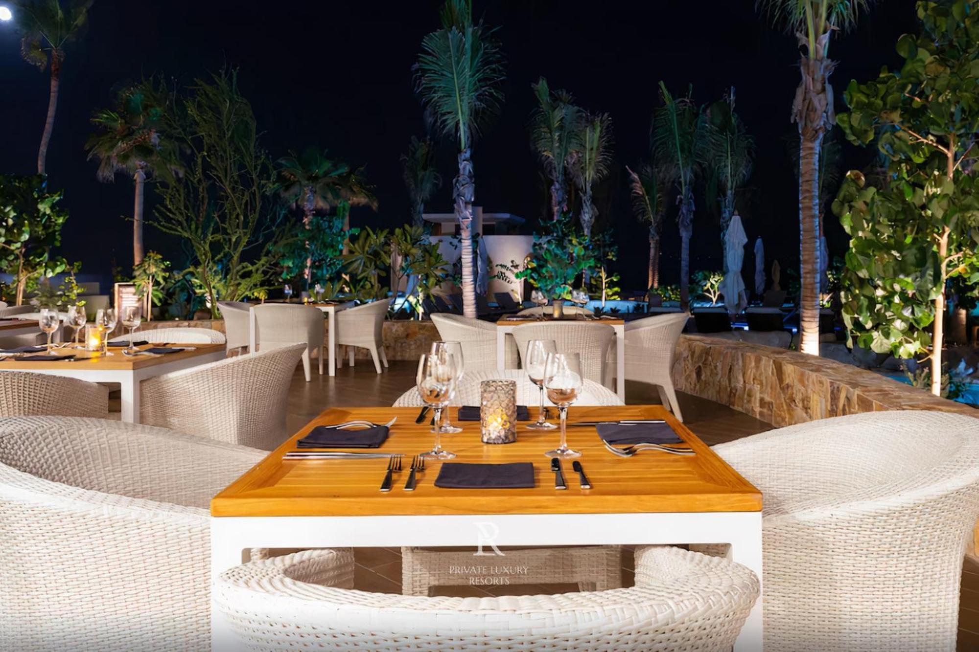 Resort Deluxe Pool View - La Valencia *
