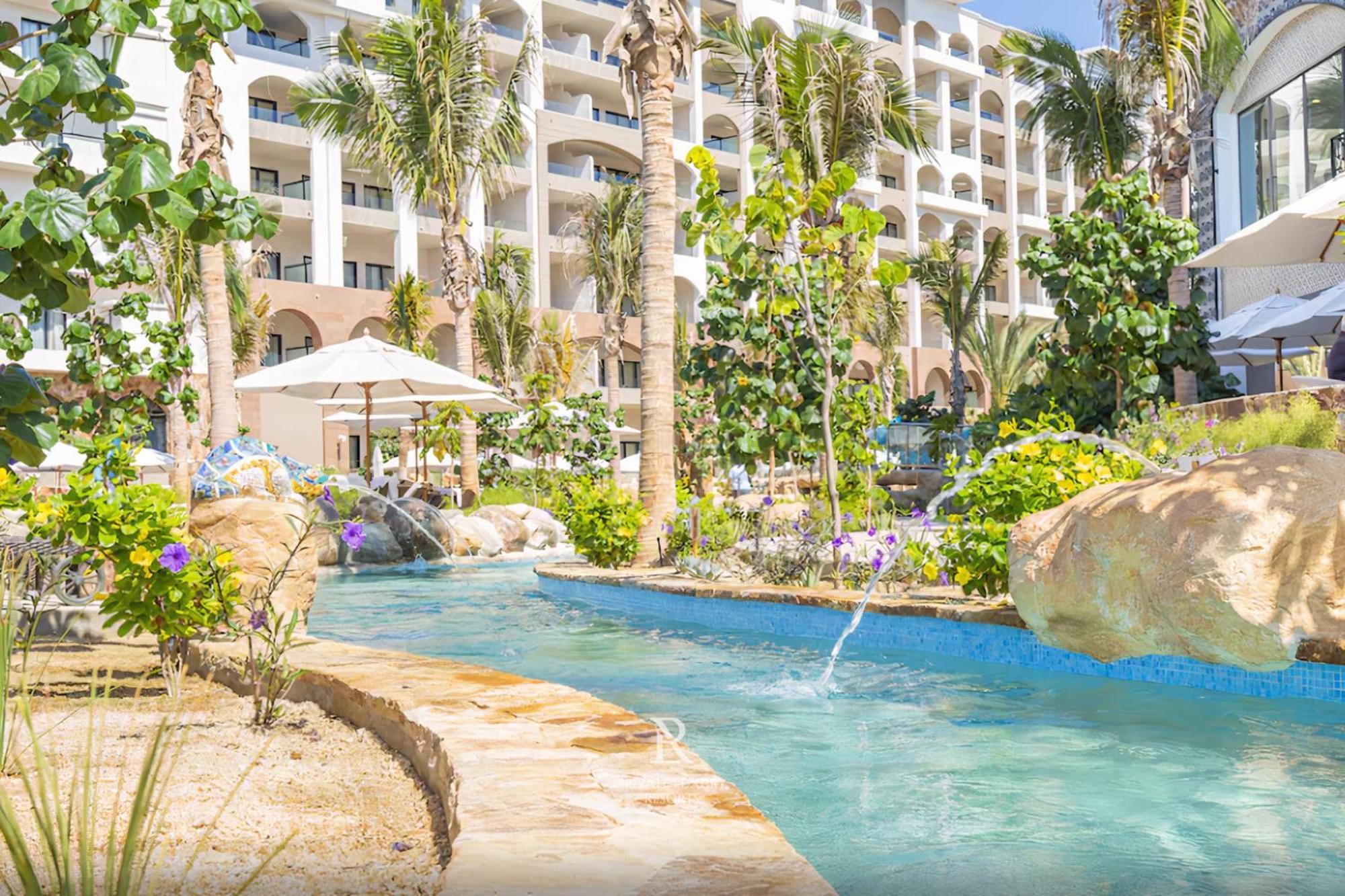 Deluxe Pool View - La Valencia Cabo San Lucas