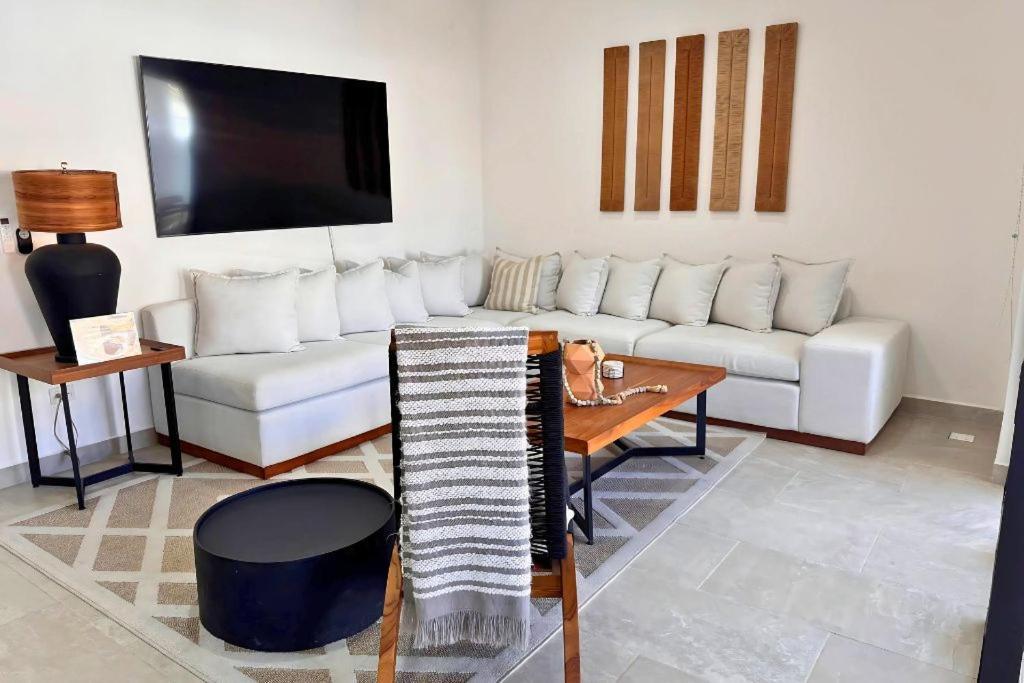 Casa Gallo, Heated Pool, Exclusive & Great Location Holiday home Cabo San Lucas