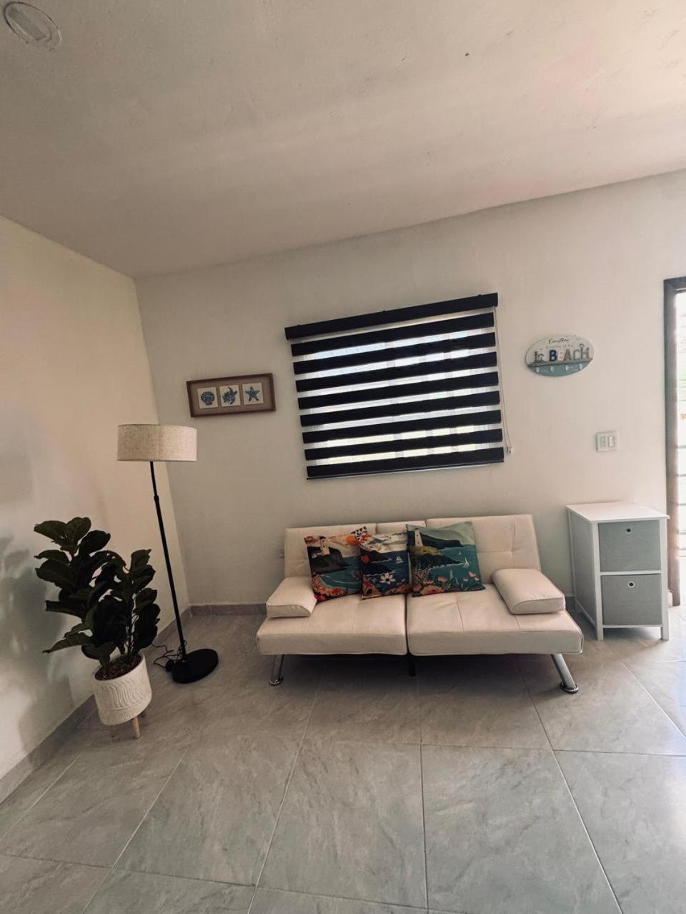 Cuitlahuac Cabo San Lucas