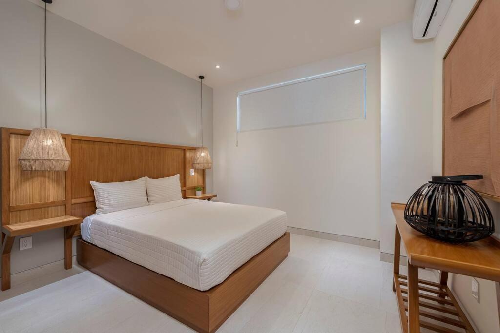 Vista Vela 3 With 3br/3bath Apartment