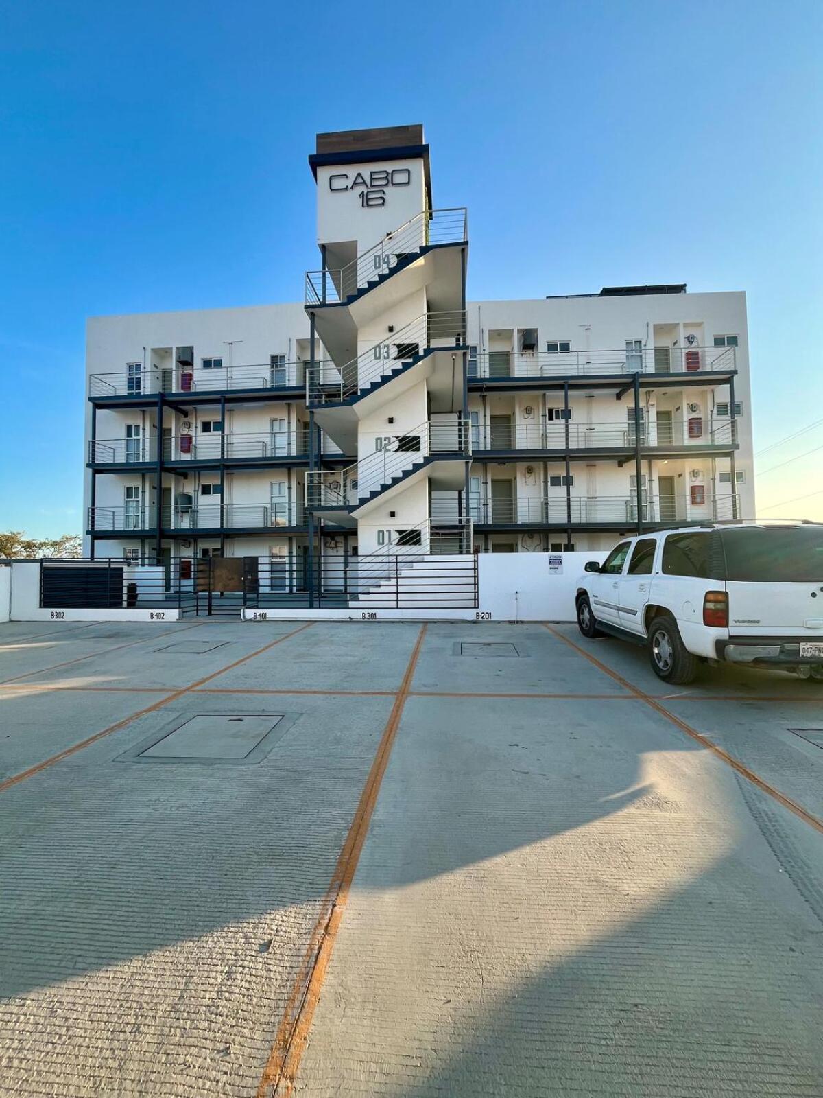 Sunset & Ocean View Beautiful Flat In Tezal -2 Br * Cabo San Lucas