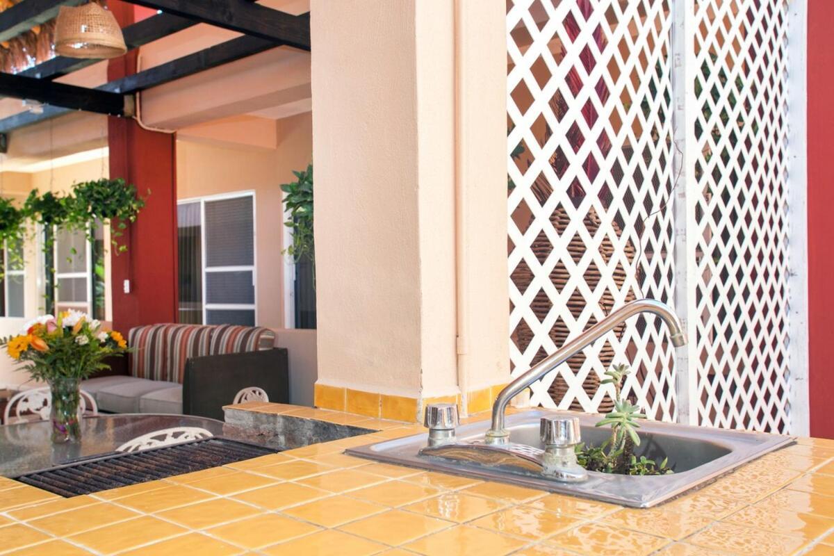 Apartment In The Heart Of *