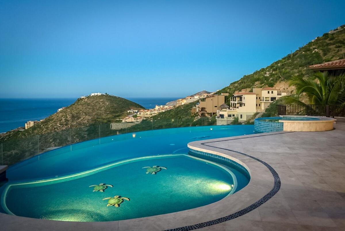 Villa Azure, Cabos