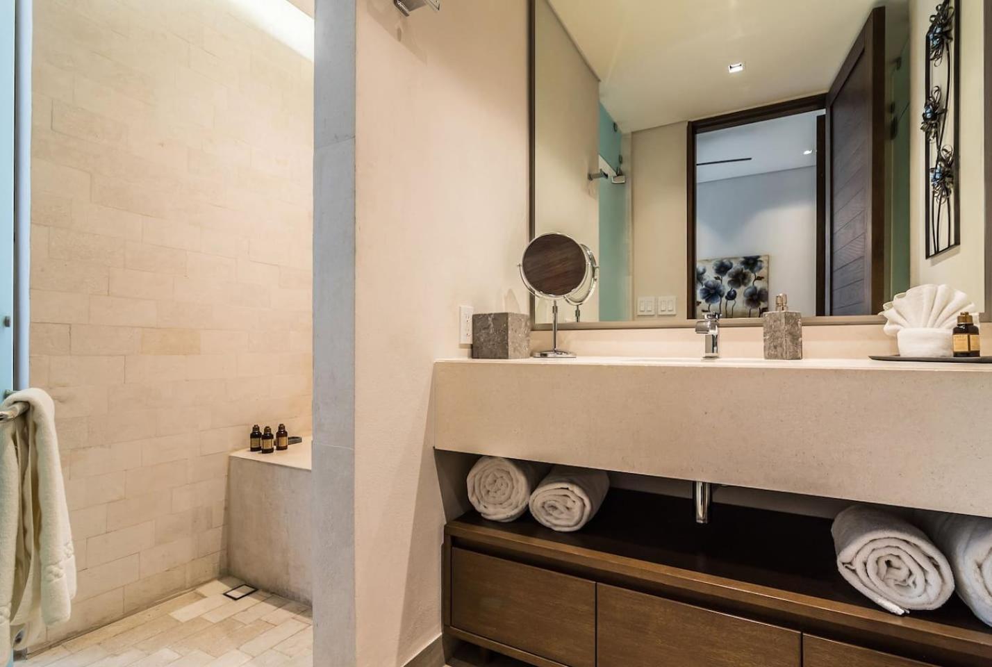 2 Bedroom At Cabo Marina Private Jacuzzi & Grill Holiday home Cabo San Lucas