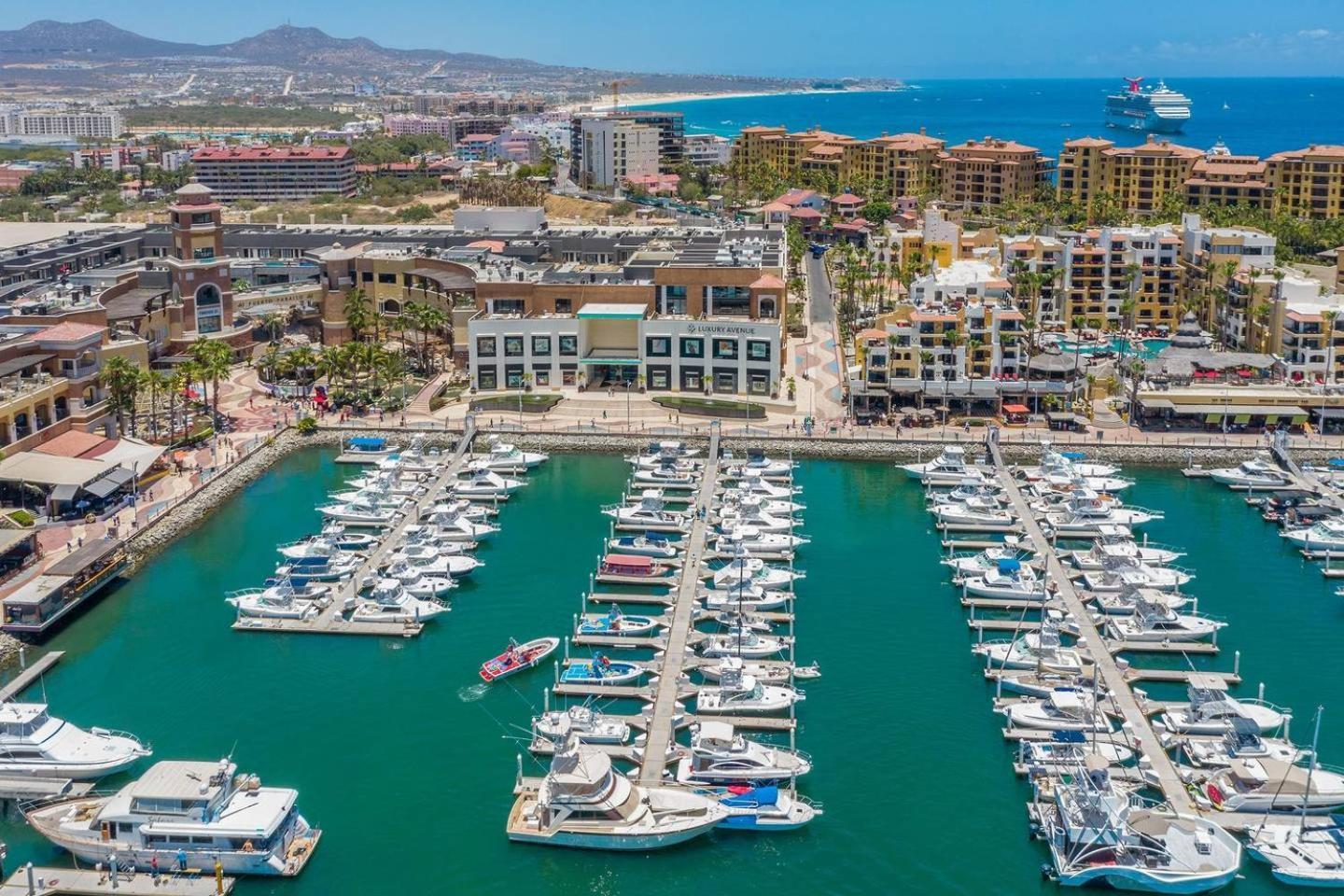 2 Bedroom At Cabo Marina Private Jacuzzi & Grill Holiday home