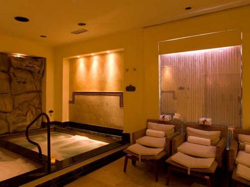Pueblo Bonito Rose & Resort