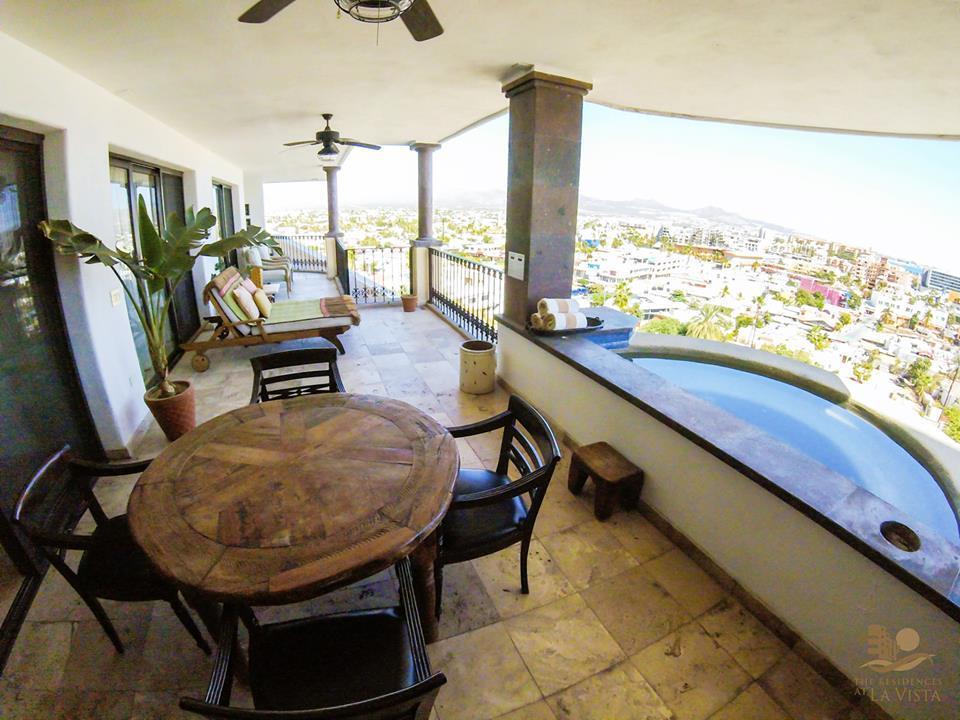 La Vista Luxury Villas At Pedregal Apartahotel