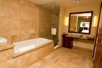 At Cabo And Hotel 5*