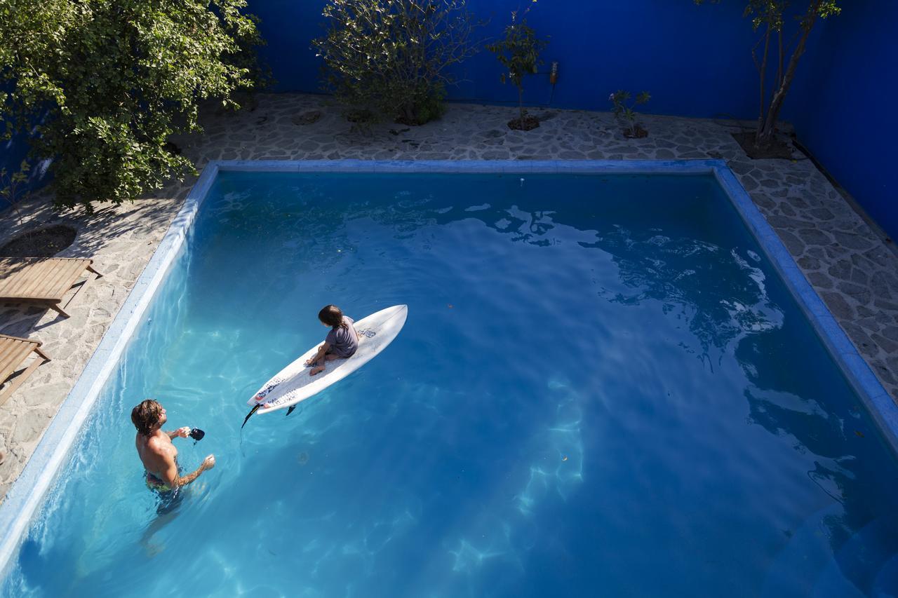 Ocean Tigers Dive House Hostel *