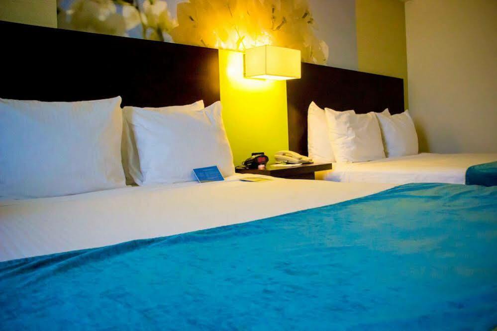 Fairfield By Marriott Cabos Hotel 3*