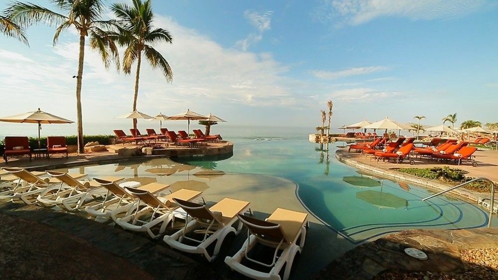 Deluxe Oasis In Cabos *