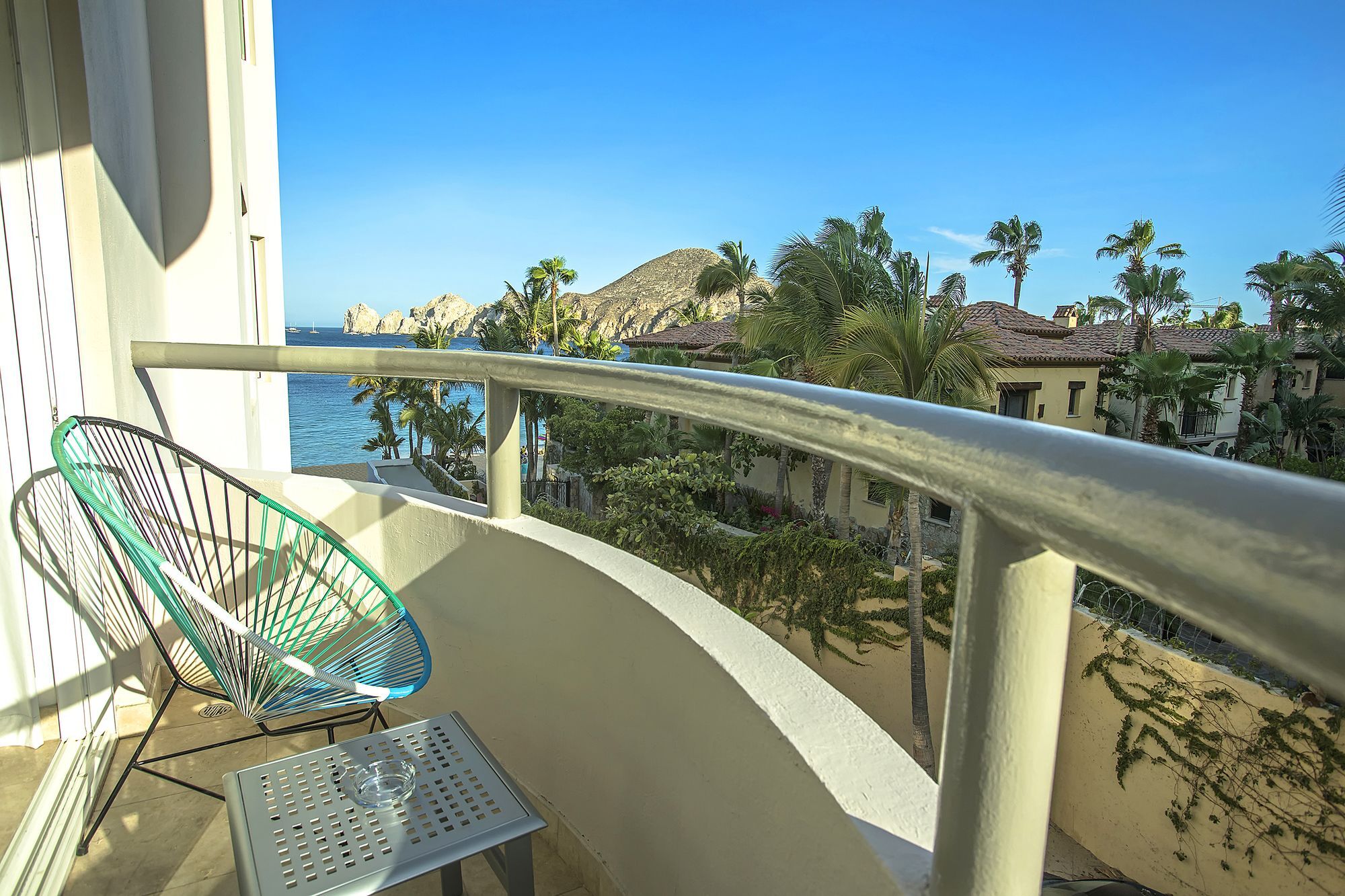 At Cabo And Hotel 5*