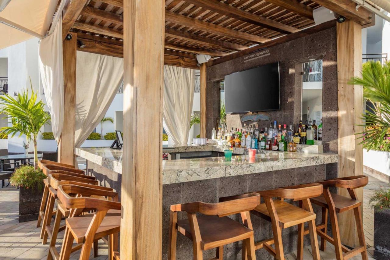 Hotel Medano And