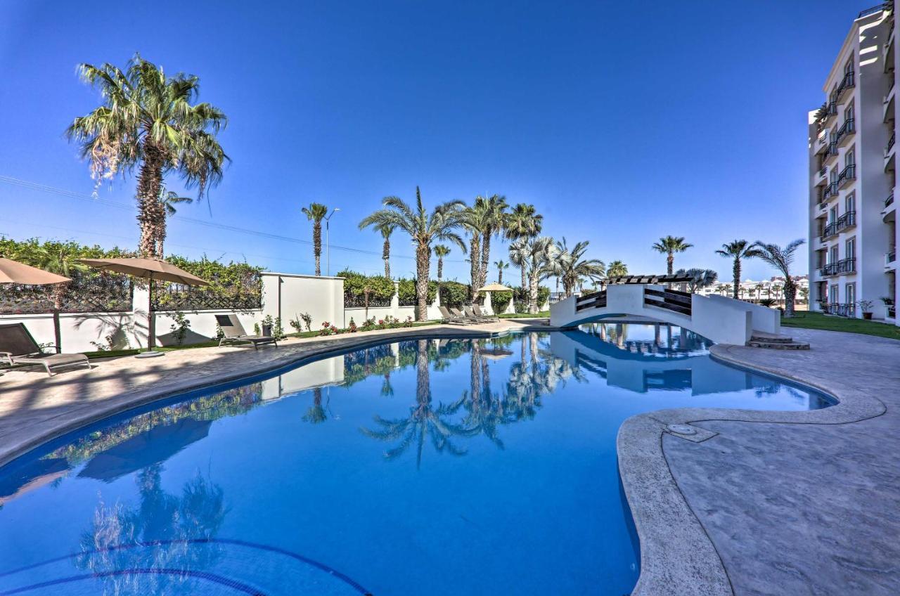 Apartment Modern With Jetted Tub, Balcony And Ocean View!
