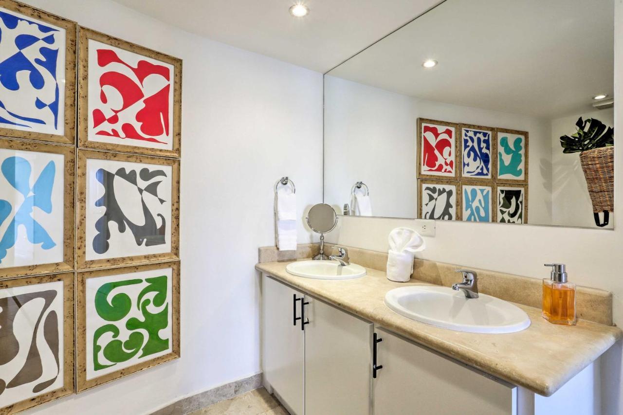 Cabo In Pedregal Area With Amenities And Views Apartment Cabo San Lucas