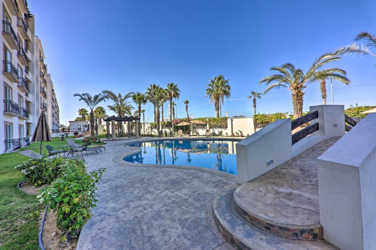 Modern With Jetted Tub, Balcony And Ocean View! Apartment *