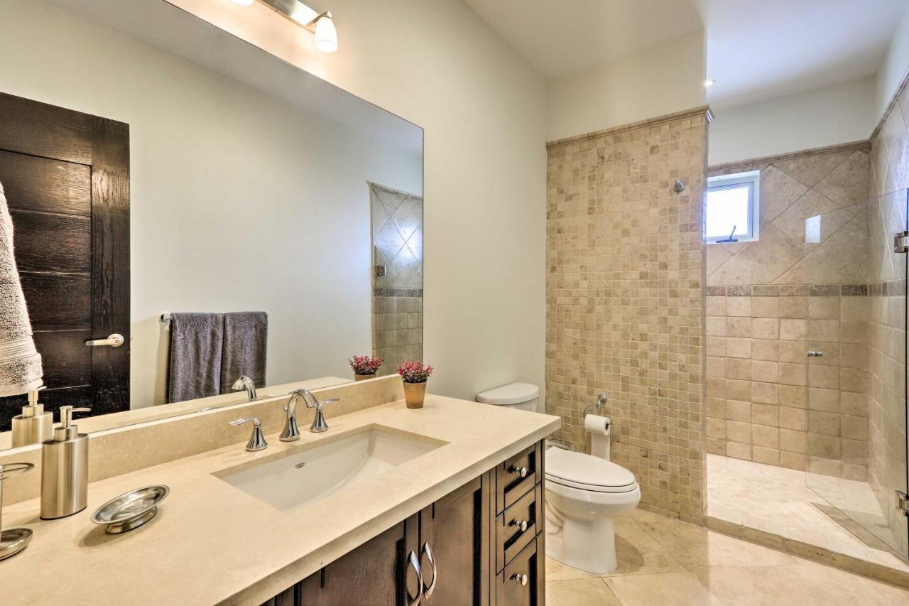 Modern With Jetted Tub, Balcony And Ocean View! * Cabo San Lucas