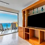 Penthouse In Cabo - Private Rooftop Pool