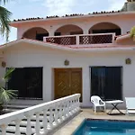 Casa Rosa