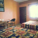Hotel Plaza Los Arcos