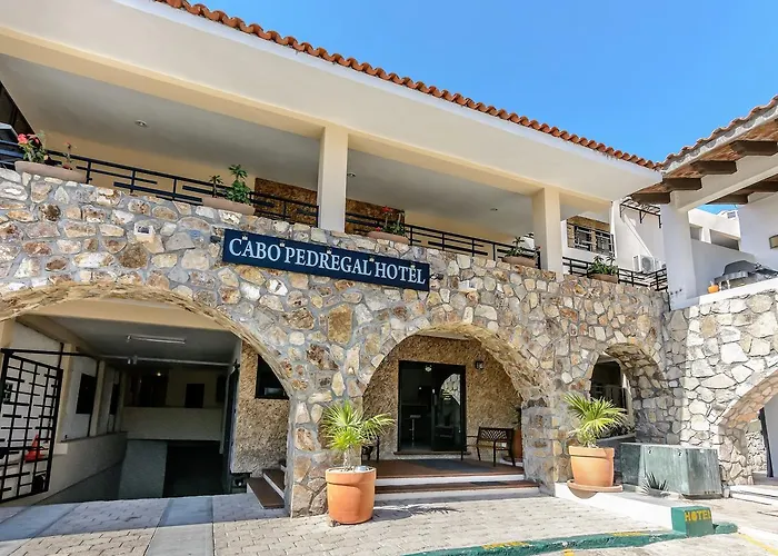 Cabo Pedegal Special Sleeps 2 Or 3 Or 4 Persons