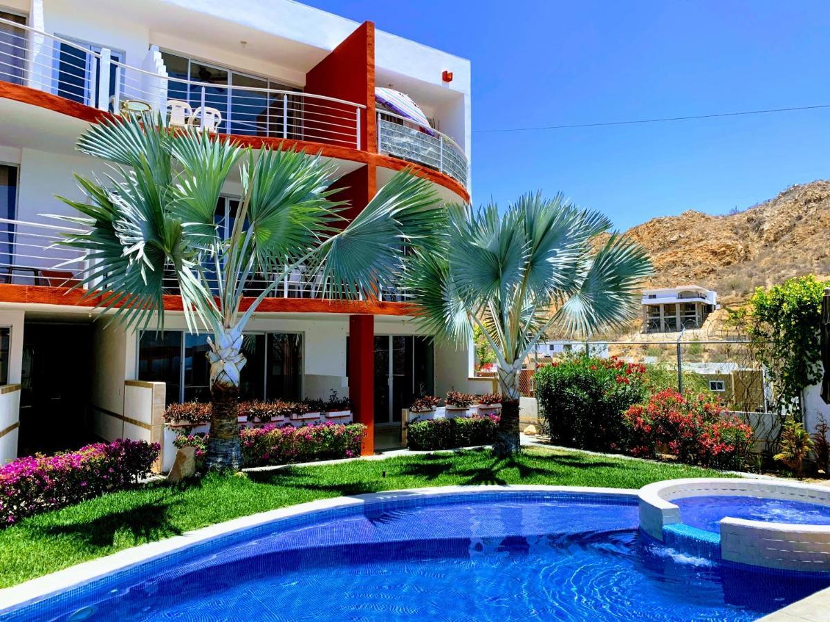 Cabo Paraiso Condos&studios Hotel 3*