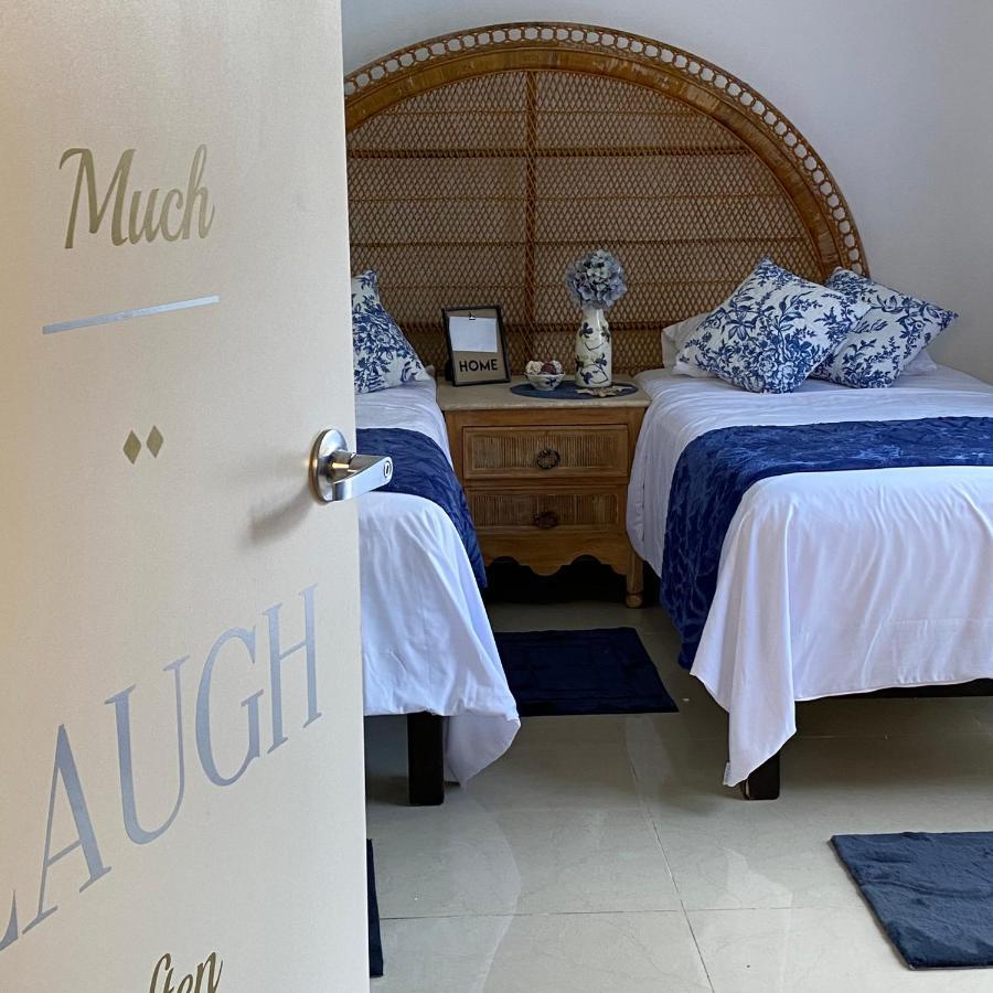 The Blue Flowers At Dici Coliving Housing Homestay Cabo San Lucas