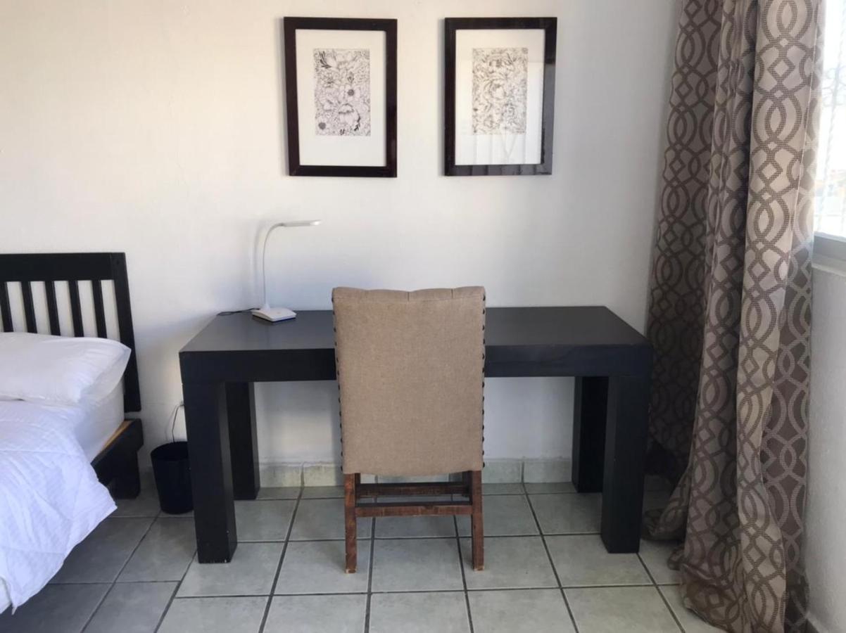 The Next Door Black And White Studio In Cabo Apartment