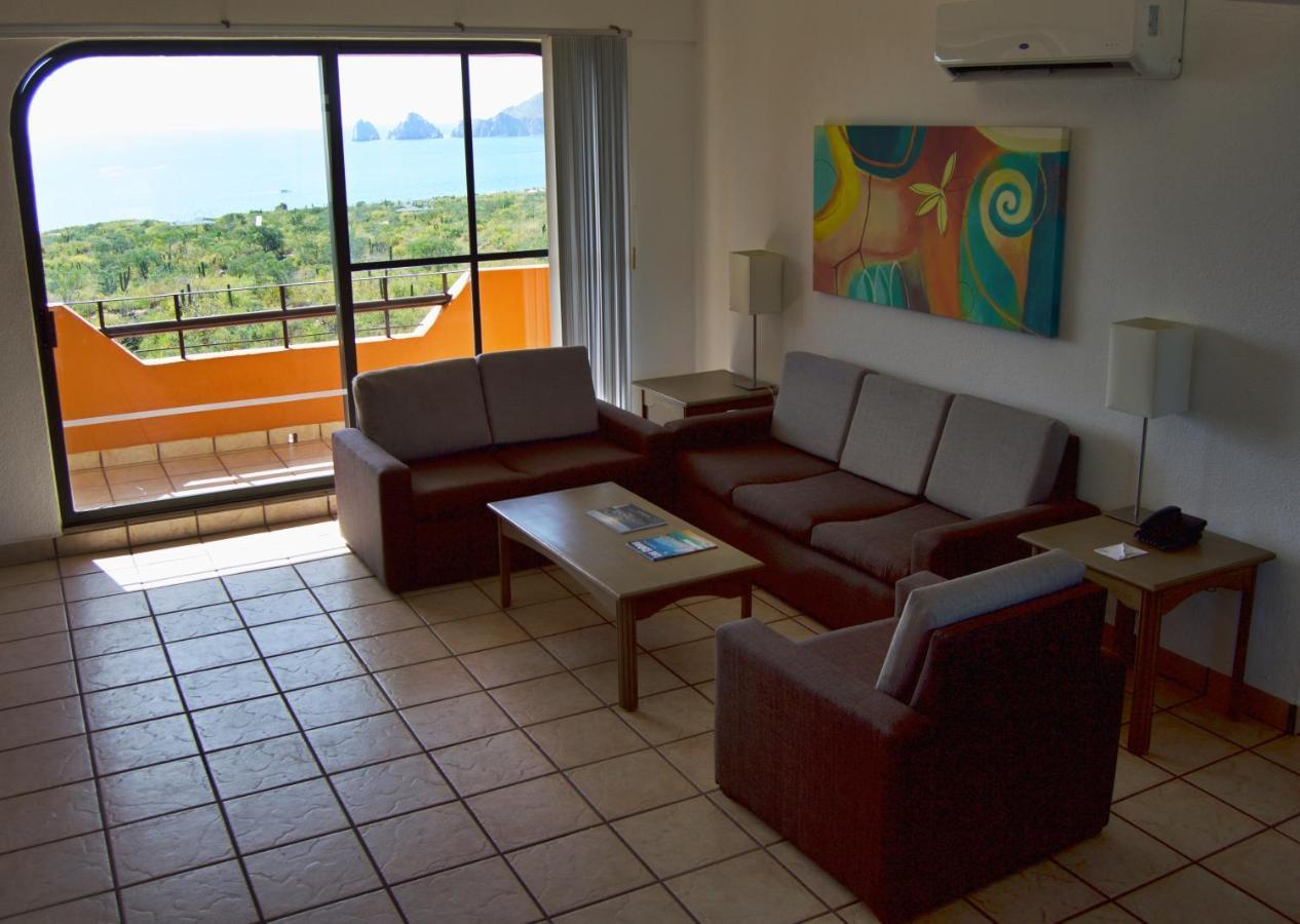 Sunrock & Hotel Cabo San Lucas