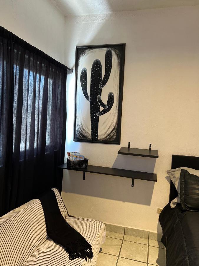 Apartamento Cozy Black And White Studio *