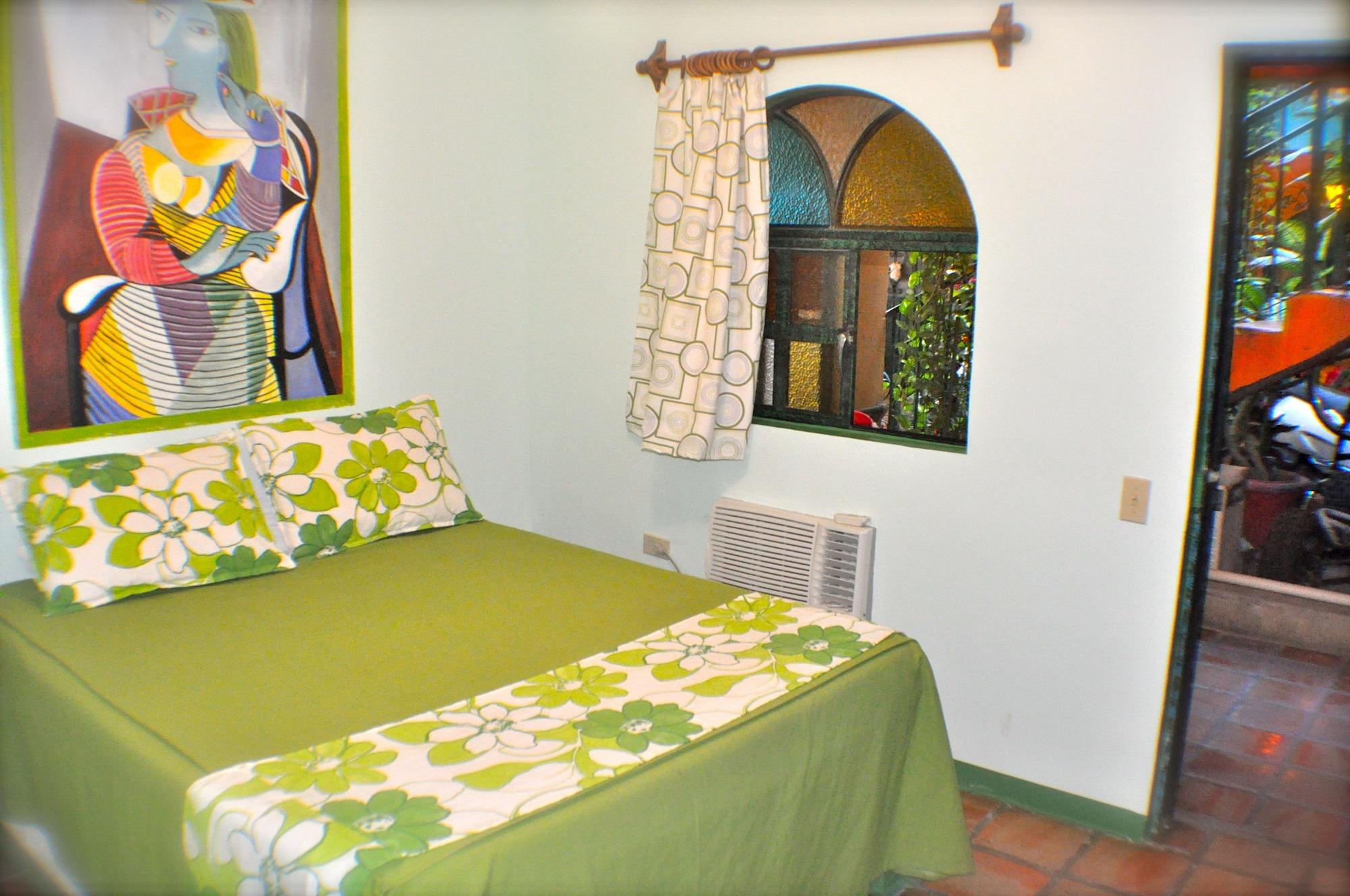 Hotel Cabo 2*