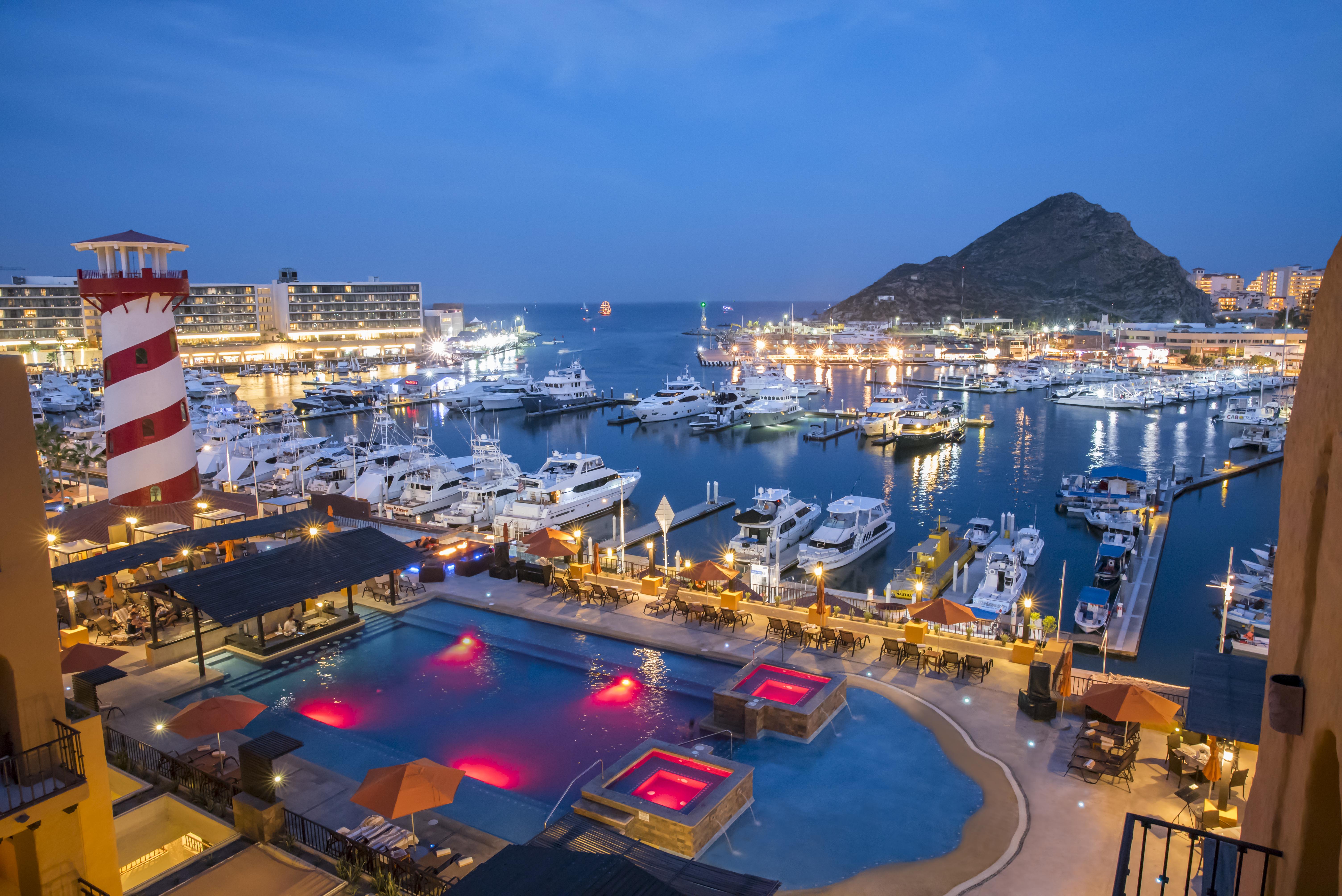 Resort Tesoro Cabos