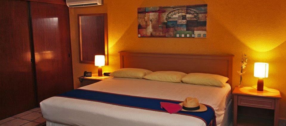 Sunrock & Hotel