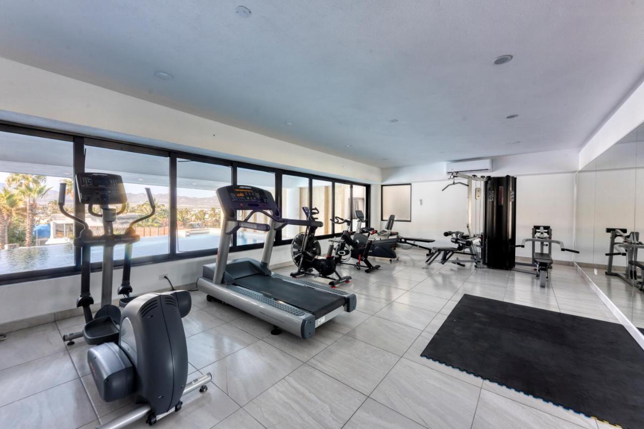 Pedregal Towers Apartment *
