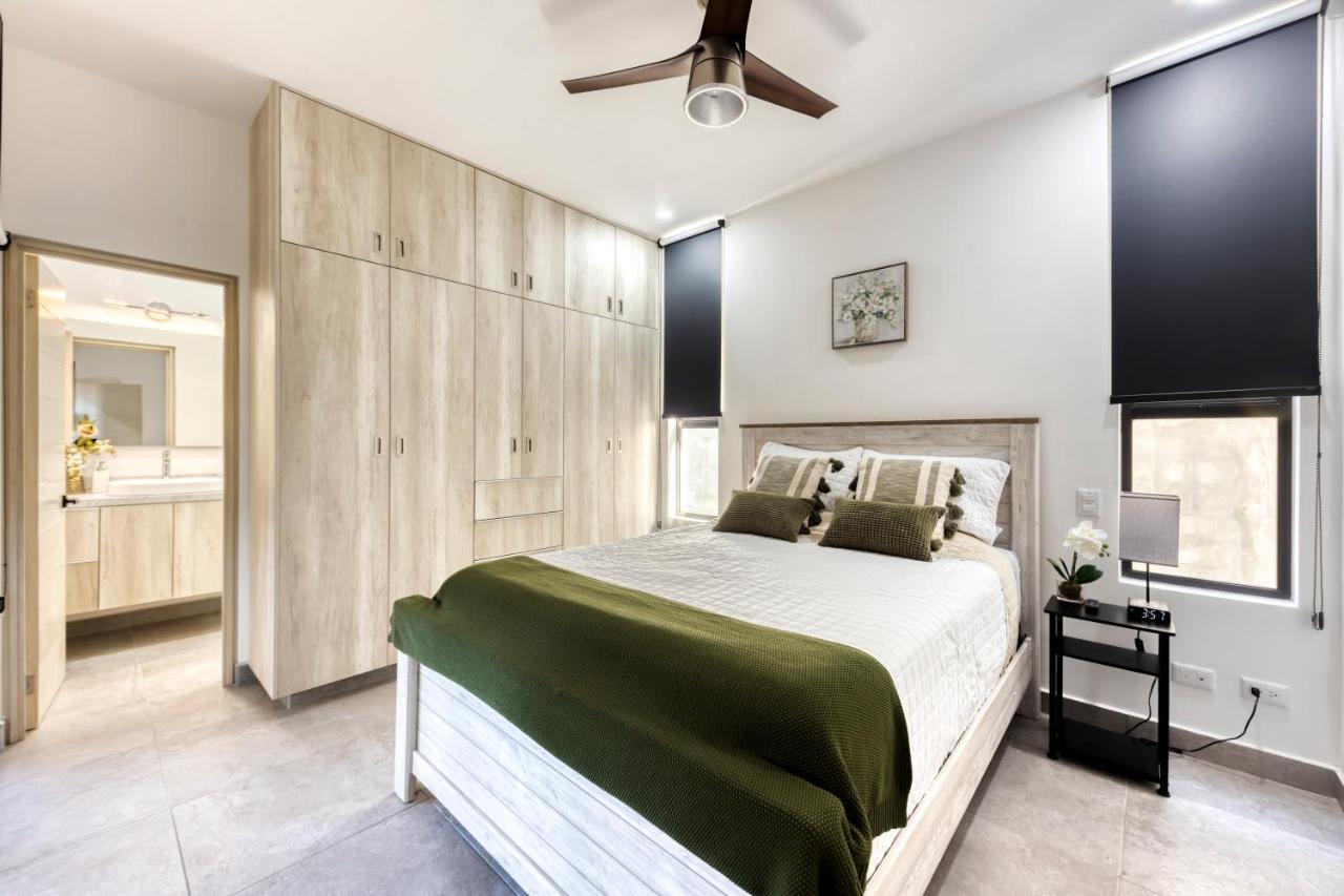 Pedregal Towers Apartment *