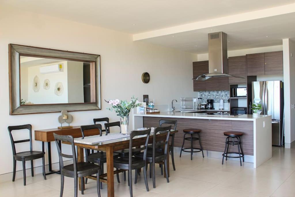 Casa Bonita - Amazing New Condo, View In Cabo! Apartment *