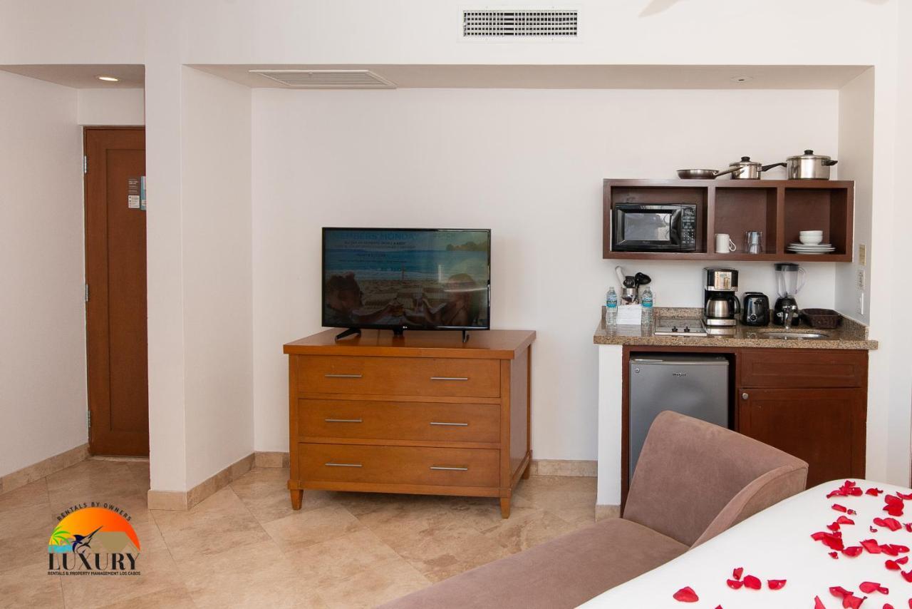 Sandoval Ocean Front Penthouse At Corazon